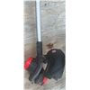 Image 6 : CRAFTSMAN Cordless Brushless 20V String Trimmer with Battery and Charger