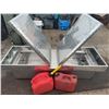 Image 4 : UWS Aluminum Crossover Truck Tool Box with Diamond Plate Finish
