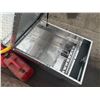 Image 6 : UWS Aluminum Crossover Truck Tool Box with Diamond Plate Finish