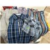 Image 4 : Men's Levi's Jeans, Shirts, and Casual Pants