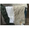 Image 5 : Men's Levi's Jeans, Shirts, and Casual Pants