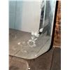 Image 3 : Rectangular Wall Mirror With Floral Etched Corners