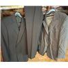 Image 1 : 2 Men's Suits: Moores/Progress & Perry Ellis Slim Fit