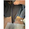 Image 6 : 2 Men's Suits: Moores/Progress & Perry Ellis Slim Fit