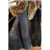 Image 6 : Hudson’s Bay Black Mink Fur Coat with Fur Collar and Cuffs