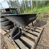 Image 4 : Home & Garden Wheelbarrow with Single Pneumatic Tire