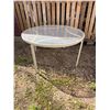 Image 3 : Patio Set With Glass Table and Four Metal Strap Chairs
