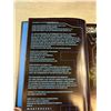 Image 3 : Blue Man Collectors Book