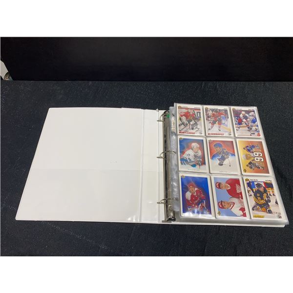 1990-91 Upper Deck NHL Hockey Card Set in Binder