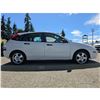 Image 7 : DUNCAN - 2003 FORD FOCUS WHITE  186945 KMS - 131230