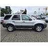 Image 7 : DUNCAN - 2006 FORD ESCAPE SILVER  303277 KMS - A10356