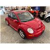 Image 10 : PARKSVILLE - 2010 VOLKSWAGEN BEETLE RED 161545 MILES - 013746
