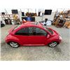 Image 13 : PARKSVILLE - 2010 VOLKSWAGEN BEETLE RED 161545 MILES - 013746