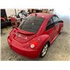 Image 16 : PARKSVILLE - 2010 VOLKSWAGEN BEETLE RED 161545 MILES - 013746
