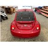Image 19 : PARKSVILLE - 2010 VOLKSWAGEN BEETLE RED 161545 MILES - 013746