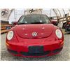 Image 5 : PARKSVILLE - 2010 VOLKSWAGEN BEETLE RED 161545 MILES - 013746