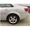 Image 29 : PARKSVILLE - 2008 HYUNDAI SONATA GREY 198583 KMS - 318478