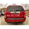 Image 17 : PARKSVILLE - 2010 FORD ESCAPE RED 163988 KMS - D02915