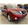 Image 8 : PARKSVILLE - 2015 NISSAN PATHFINDER RED 161921 KMS -620180