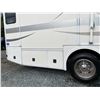 Image 16 : PARKSVILLE - 2001 FREIGHTLINER FLEETWOOD WHITE - H38541