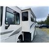 Image 20 : PARKSVILLE - 2001 FREIGHTLINER FLEETWOOD WHITE - H38541