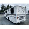 Image 5 : PARKSVILLE - 2001 FREIGHTLINER FLEETWOOD WHITE - H38541