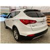 Image 20 : PARKSVILLE - 2014 HYUNDAI SANTA FE SPORT WHITE 226069 KMS - 157983-2