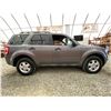 Image 11 : PARKSVILLE - 2011 FORD ESCAPE GRAY 273530 KMS - A70833-2