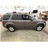 Image 12 : PARKSVILLE - 2011 FORD ESCAPE GRAY 273530 KMS - A70833-2