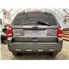 Image 17 : PARKSVILLE - 2011 FORD ESCAPE GRAY 273530 KMS - A70833-2