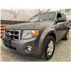 Image 2 : PARKSVILLE - 2011 FORD ESCAPE GRAY 273530 KMS - A70833-2