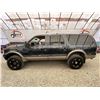 Image 23 : PARKSVILLE - 2000 FORD EXCURSION GREEN 167698 KMS - A13239-3