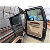 Image 40 : PARKSVILLE - 2000 FORD EXCURSION GREEN 167698 KMS - A13239-3
