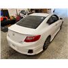 Image 16 : PARKSVILLE - 2013 HONDA ACCORD WHITE 195217 KMS - 801109-2