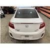 Image 19 : PARKSVILLE - 2013 HONDA ACCORD WHITE 195217 KMS - 801109-2