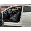 Image 43 : PARKSVILLE - 2013 HONDA ACCORD WHITE 195217 KMS - 801109-2