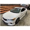 Image 4 : PARKSVILLE - 2013 HONDA ACCORD WHITE 195217 KMS - 801109-2