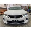 Image 5 : PARKSVILLE - 2013 HONDA ACCORD WHITE 195217 KMS - 801109-2