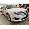 Image 8 : PARKSVILLE - 2010 FORD FUSION WHITE 200796 KMS - 289360-2