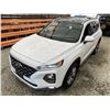 Image 4 : PARKSVILLE - 2019 HYUNDAI SANTA FE WHITE 157280 KMS - 121255-3