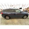 Image 11 : PARKSVILLE - 2014 NISSAN PATHFINDER BLUE 207023 KMS - 668195-2