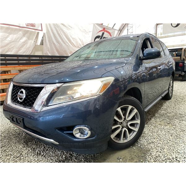 PARKSVILLE - 2014 NISSAN PATHFINDER BLUE 207023 KMS - 668195-2