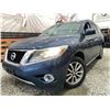 Image 1 : PARKSVILLE - 2014 NISSAN PATHFINDER BLUE 207023 KMS - 668195-2