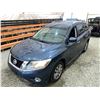 Image 4 : PARKSVILLE - 2014 NISSAN PATHFINDER BLUE 207023 KMS - 668195-2
