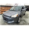 Image 3 : PARKSVILLE - 2014 FORD ESCAPE GREY 184593 KMS - D40122-3