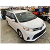 Image 10 : PARKSVILLE - 2019 TOYOTA SIENNA WHITE 261221 KMS - 970631-3