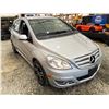 Image 9 : PARKSVILLE - 2011 MERCEDES-BENZ B200T GREY 149774 KMS - 610227-3
