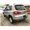 Image 20 : PARKSVILLE - 2010 VOLKSWAGEN TIGUAN GREY 141678 KMS - 519736-2