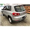 Image 21 : PARKSVILLE - 2010 VOLKSWAGEN TIGUAN GREY 141678 KMS - 519736-2