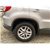 Image 27 : PARKSVILLE - 2010 VOLKSWAGEN TIGUAN GREY 141678 KMS - 519736-2